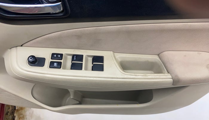 2019 Maruti Dzire VDI, Diesel, Manual, 69,749 km, Driver Side Door Panels Control