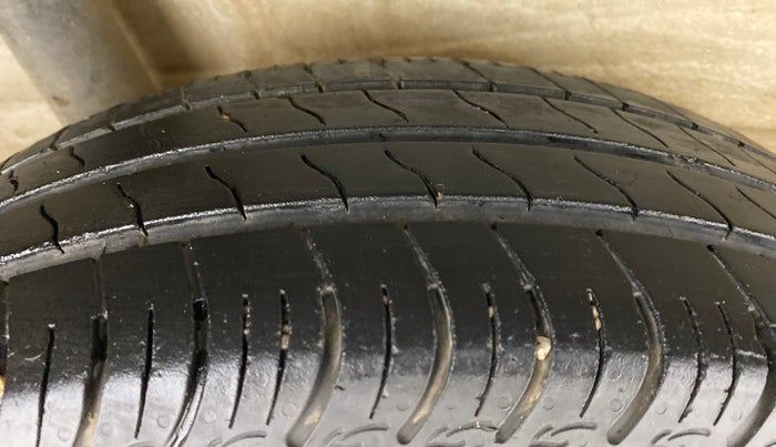 2019 Maruti S PRESSO VXI AGS, Petrol, Automatic, 67,166 km, Right Rear Tyre Tread