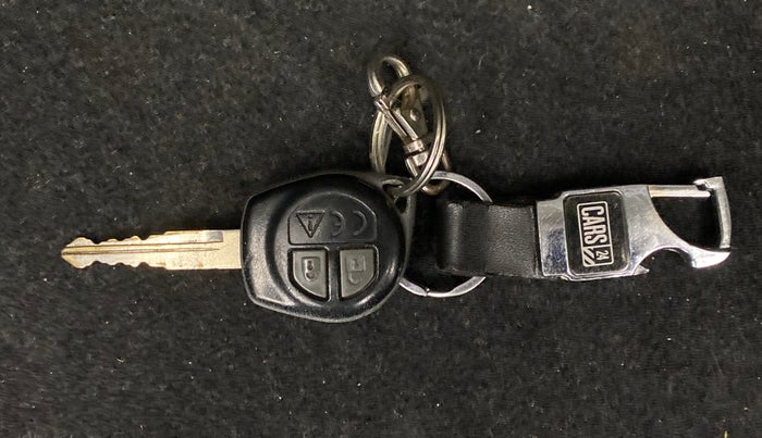 2019 Maruti S PRESSO VXI AGS, Petrol, Automatic, 67,166 km, Key Close Up