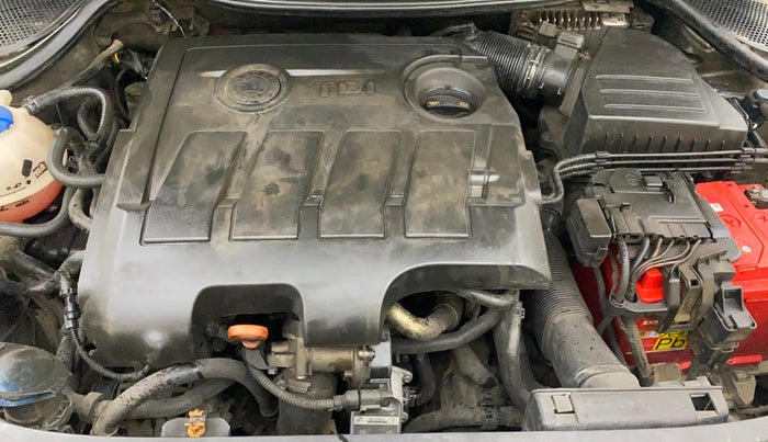 2013 Skoda Rapid AMBITION 1.6 TDI CR MT, Diesel, Manual, 1,14,039 km, Engine View