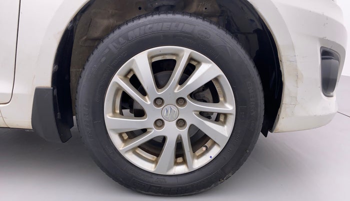 2012 Maruti Swift Dzire VDI, Diesel, Manual, 1,00,142 km, Right Front Wheel