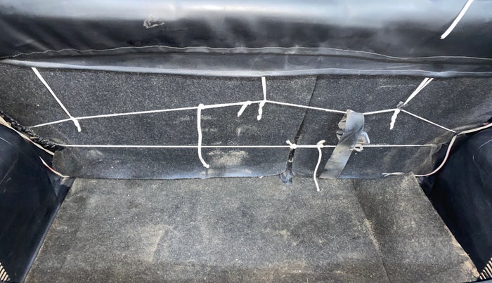 2015 Maruti Swift LXI, Petrol, Manual, 45,310 km, Boot Inside