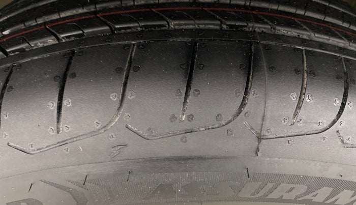 2021 KIA SELTOS HTK 1.5 PETROL, Petrol, Manual, 1,27,599 km, Left Front Tyre Tread