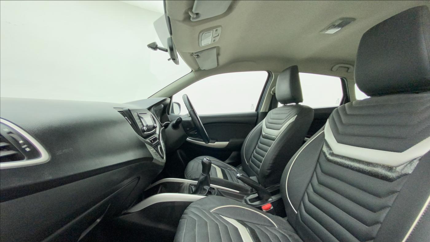 2016 Maruti Baleno DELTA PETROL 1.2, Petrol, Manual, 1,03,521 km, Right Side Front Door Cabin