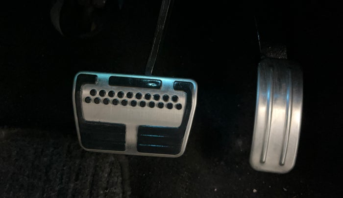 2018 Ford Ecosport TITANIUM + 1.5L PETROL AT, Petrol, Automatic, 93,259 km, Pedals