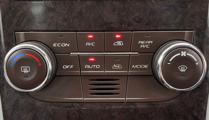 2013 Mahindra XUV500 W8 FWD, Diesel, Manual, 90,942 km, Automatic Climate Control