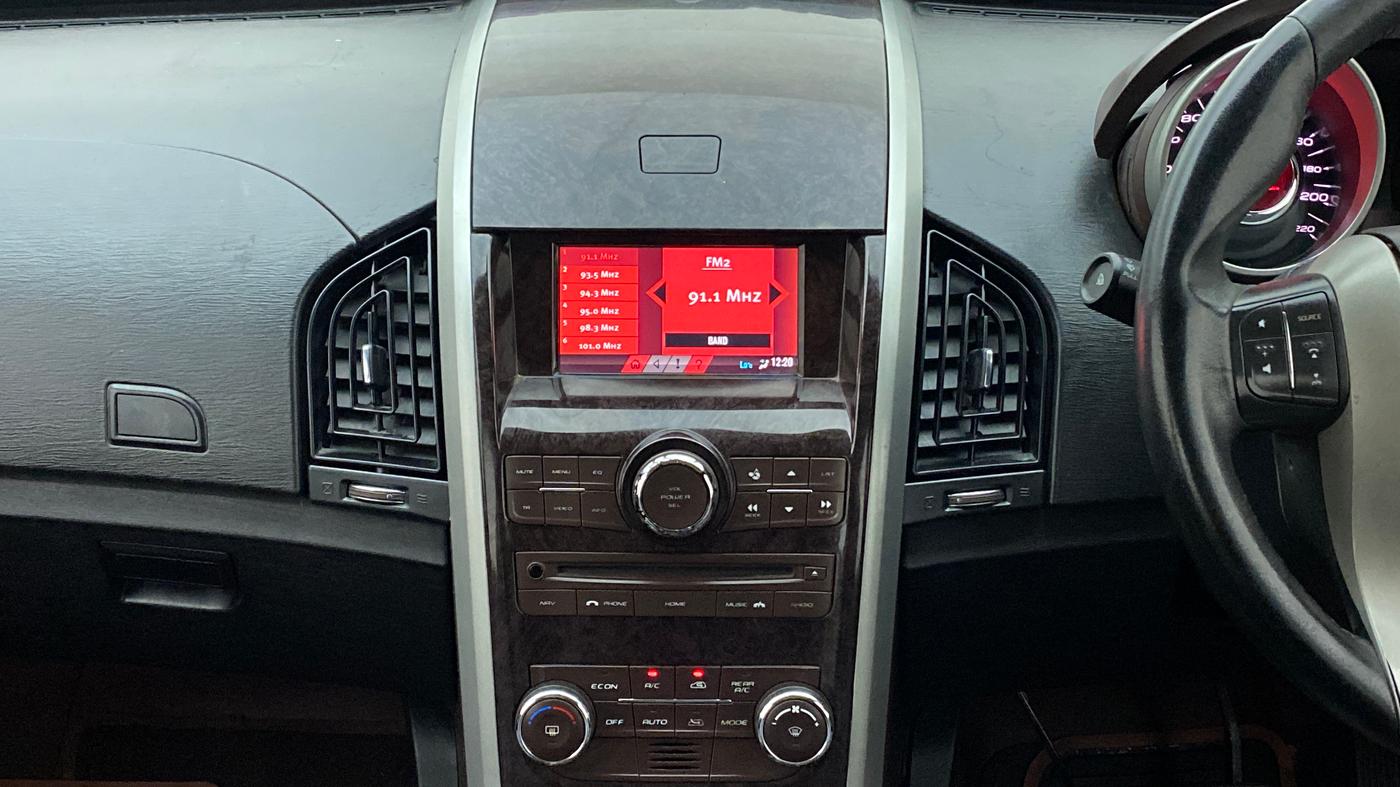 2013 Mahindra XUV500 W8 FWD, Diesel, Manual, 90,942 km, Air Conditioner