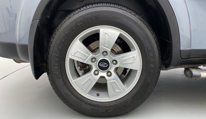 2013 Mahindra XUV500 W8 FWD, Diesel, Manual, 90,942 km, Right Rear Wheel