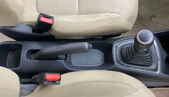 2020 Honda Amaze 1.2L I-VTEC S, Petrol, Manual, 23,958 km, Gear Lever