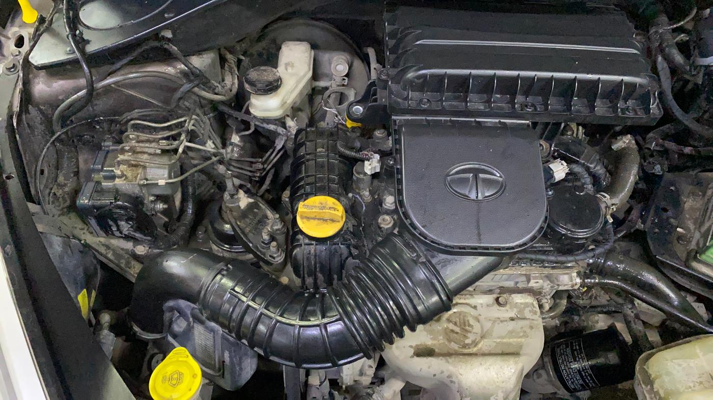 2018 Tata Tiago XZ PETROL, Petrol, Manual, 87,505 km, Engine View - Right