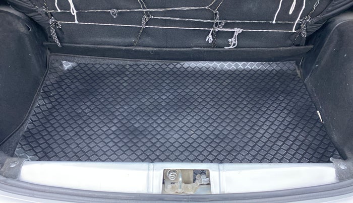 2012 Toyota Etios Liva GD, Diesel, Manual, 1,59,864 km, Boot Inside