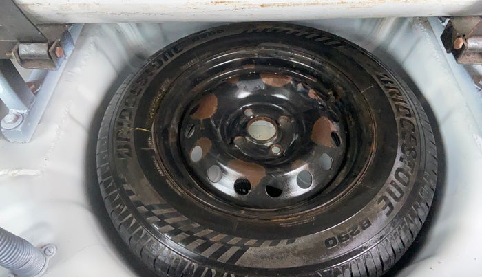 2015 Hyundai Elite i20 SPORTZ 1.2, CNG, Manual, 80,669 km, Spare Tyre