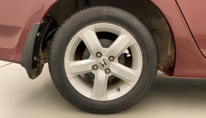 2012 Honda City 1.5L I-VTEC S MT, Petrol, Manual, 1,17,766 km, Right Rear Wheel