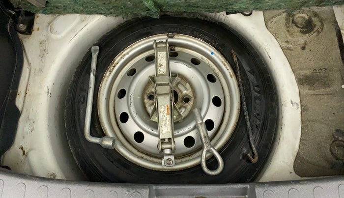 2010 Maruti Ritz LXI, Petrol, Manual, 50,387 km, Spare Tyre