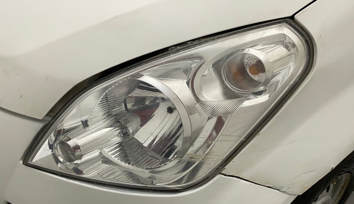 2010 Maruti Ritz LXI, Petrol, Manual, 50,387 km, Left headlight - Minor scratches
