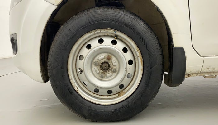 2010 Maruti Ritz LXI, Petrol, Manual, 50,387 km, Left Front Wheel