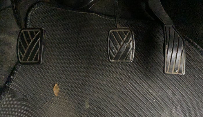 2010 Maruti Ritz LXI, Petrol, Manual, 50,387 km, Pedals