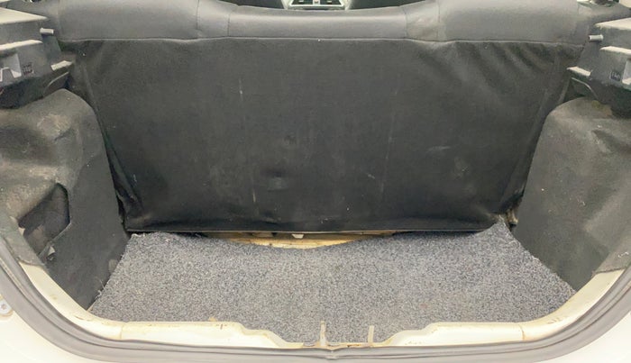 2019 Tata Tiago XZ PETROL, Petrol, Manual, 84,778 km, Boot Inside