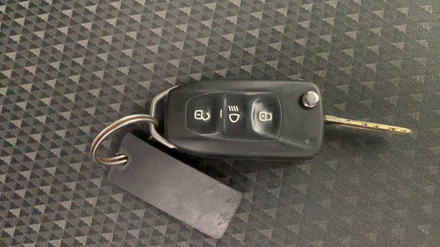 2019 Tata Tiago XZ PETROL, Petrol, Manual, 84,778 km, Key Close Up