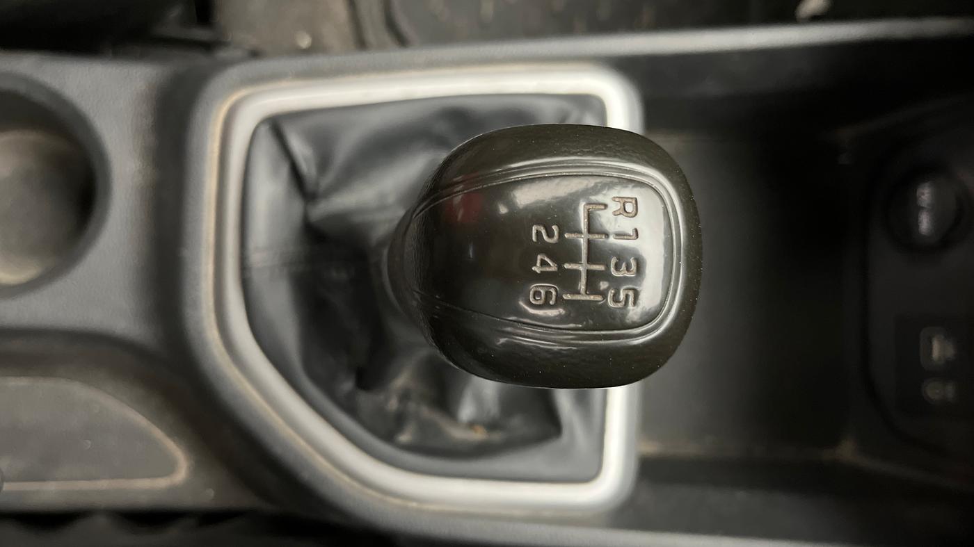 2017 Hyundai Creta E PLUS 1.6 PETROL, Petrol, Manual, 95,433 km, Gear Lever