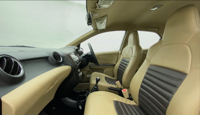 2012 Honda Brio S(O) MT, Petrol, Manual, 35,107 km, Right Side Front Door Cabin