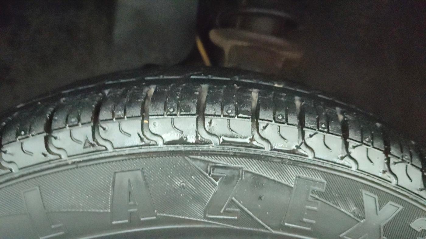 2015 Tata Nano TWIST XT, Petrol, Manual, 45,127 km, Left Front Tyre Tread