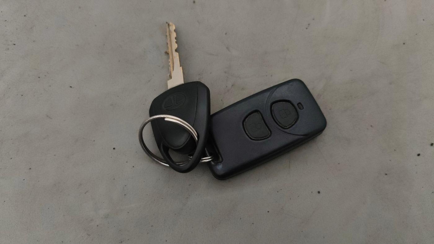 2015 Tata Nano TWIST XT, Petrol, Manual, 45,127 km, Key Close Up