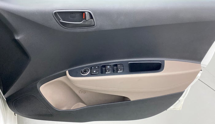 2018 Hyundai Grand i10 MAGNA 1.2 KAPPA VTVT, Petrol, Manual, 27,334 km, Driver Side Door Panels Control