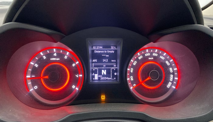 2020 Mahindra XUV300 W8 (O) 1.2 PETROL, Petrol, Manual, 26,537 km, Odometer Image