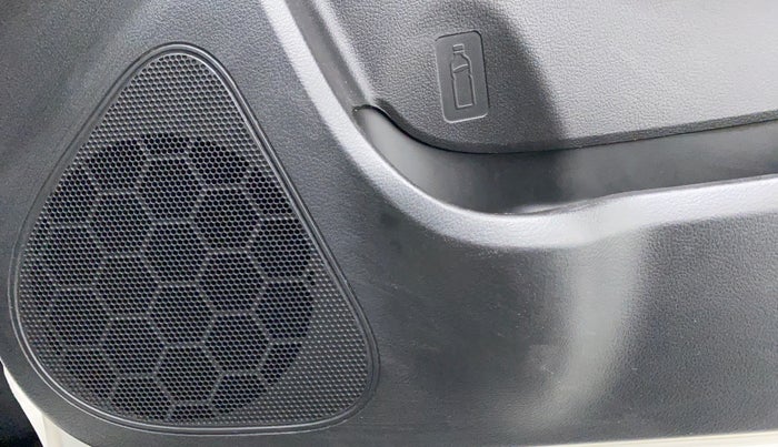 2022 Maruti BREZZA ZXI + SMART HYBRID, Petrol, Manual, 16,525 km, Speaker