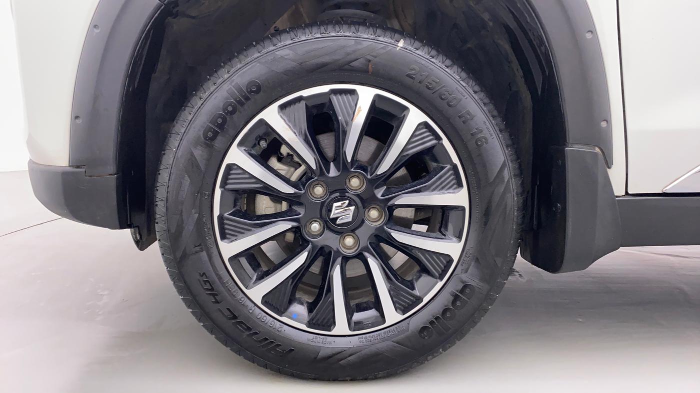 2022 Maruti BREZZA ZXI + SMART HYBRID, Petrol, Manual, 16,525 km, Left Front Wheel