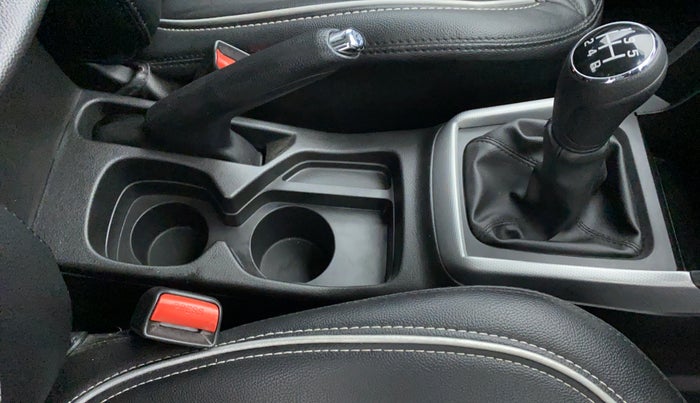 2022 Maruti BREZZA ZXI + SMART HYBRID, Petrol, Manual, 16,525 km, Gear Lever