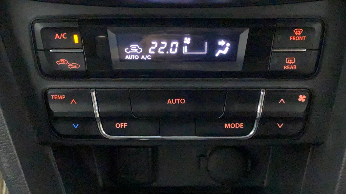 2016 Maruti Vitara Brezza ZDI, Diesel, Manual, 89,093 km, Automatic Climate Control