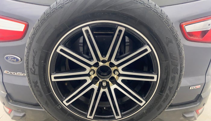 2013 Ford Ecosport TREND 1.5L DIESEL, Diesel, Manual, 1,36,475 km, Spare Tyre