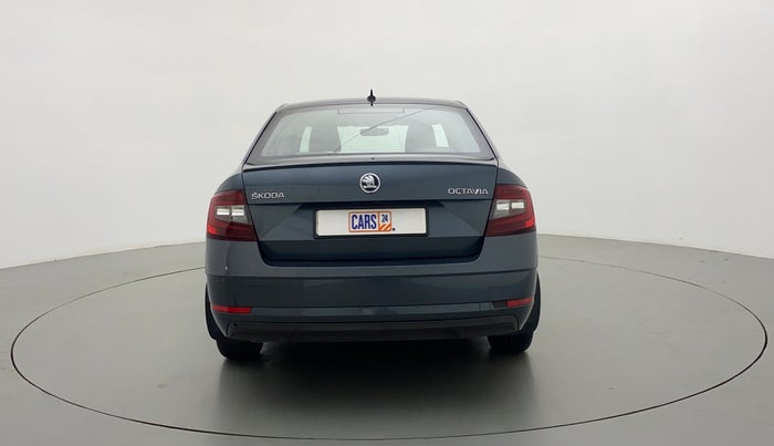 2017 Skoda Octavia STYLE PLUS AT 1.8 TSI, Petrol, Automatic, 80,119 km, Back/Rear