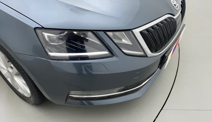2017 Skoda Octavia STYLE PLUS AT 1.8 TSI, Petrol, Automatic, 80,119 km, Front bumper - Minor scratches