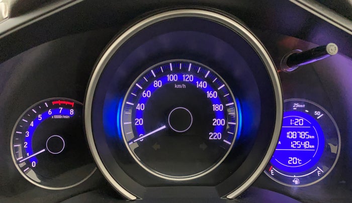 2015 Honda Jazz 1.2L I-VTEC V, Petrol, Manual, 1,08,785 km, Odometer Image