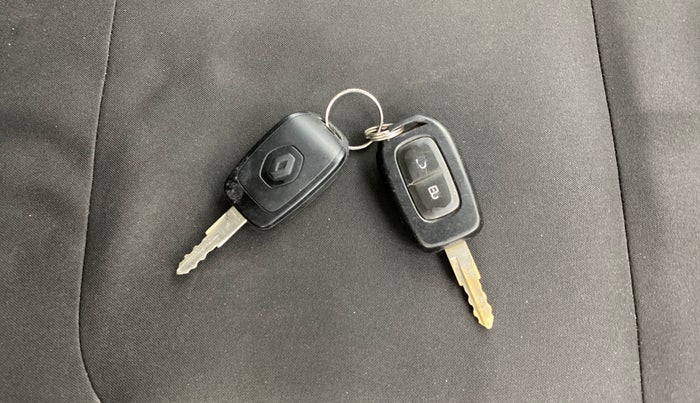 2017 Renault Kwid CLIMBER 1.0, Petrol, Manual, 75,069 km, Key Close Up