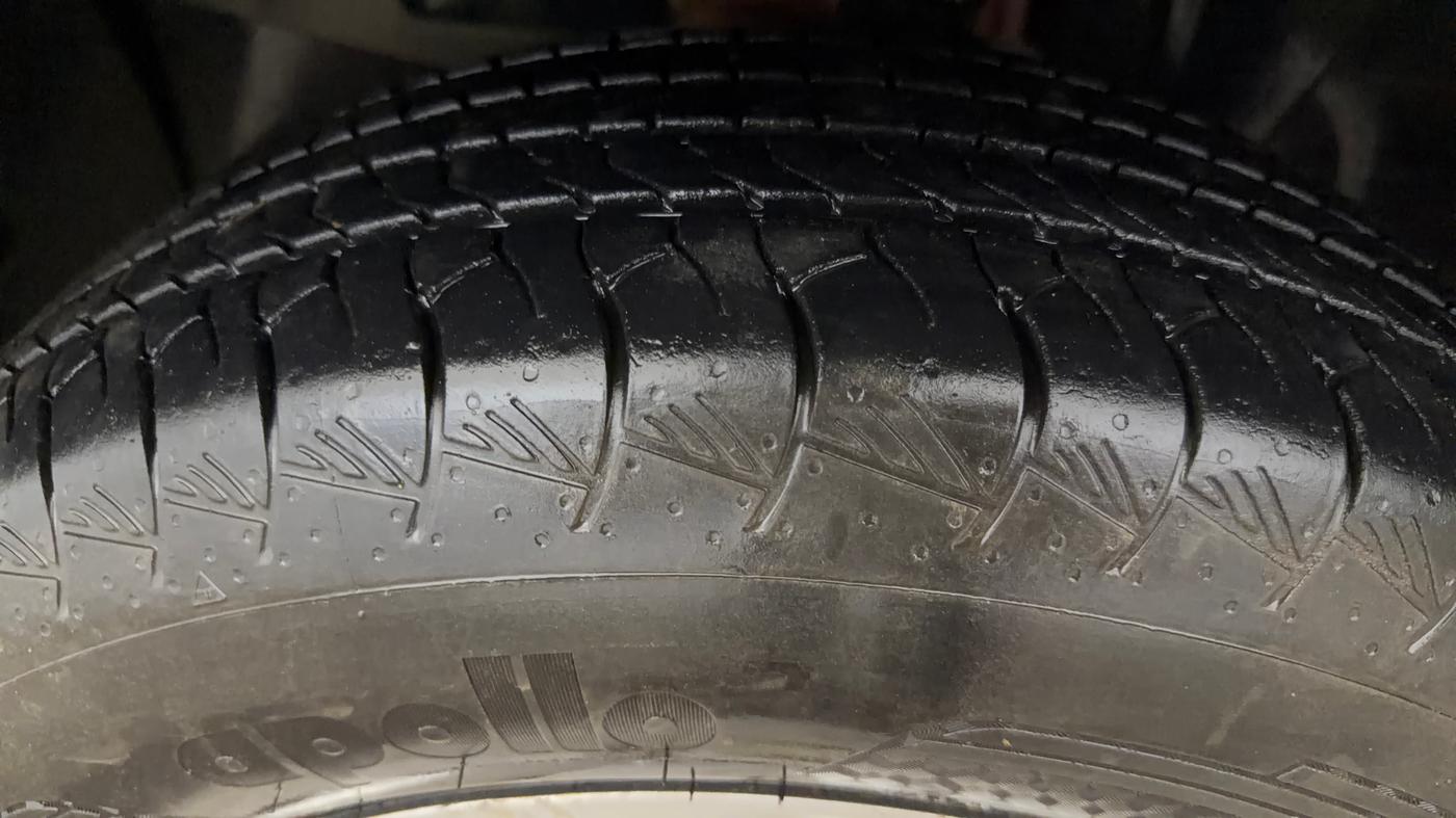 2018 Jeep Compass SPORT PLUS 1.4 PETROL, Petrol, Manual, 90,480 km, Left Front Tyre Tread