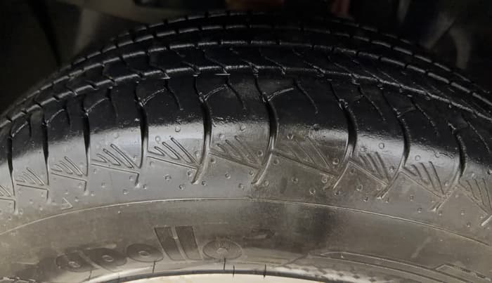 2018 Jeep Compass SPORT PLUS 1.4 PETROL, Petrol, Manual, 90,480 km, Left Front Tyre Tread