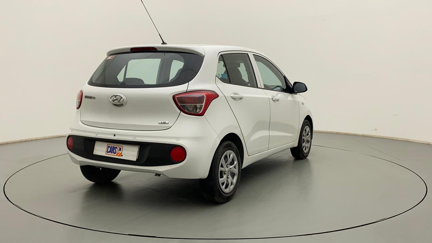 2017 Hyundai Grand i10 MAGNA 1.2 KAPPA VTVT, Petrol, Manual, 21,470 km, Right Back Diagonal