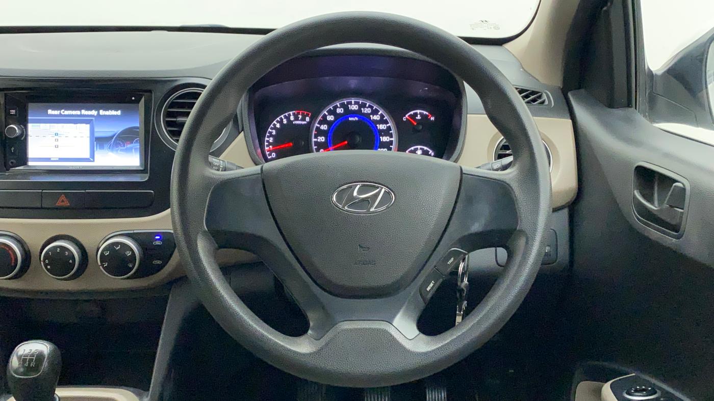 2017 Hyundai Grand i10 MAGNA 1.2 KAPPA VTVT, Petrol, Manual, 21,470 km, Steering Wheel Close Up