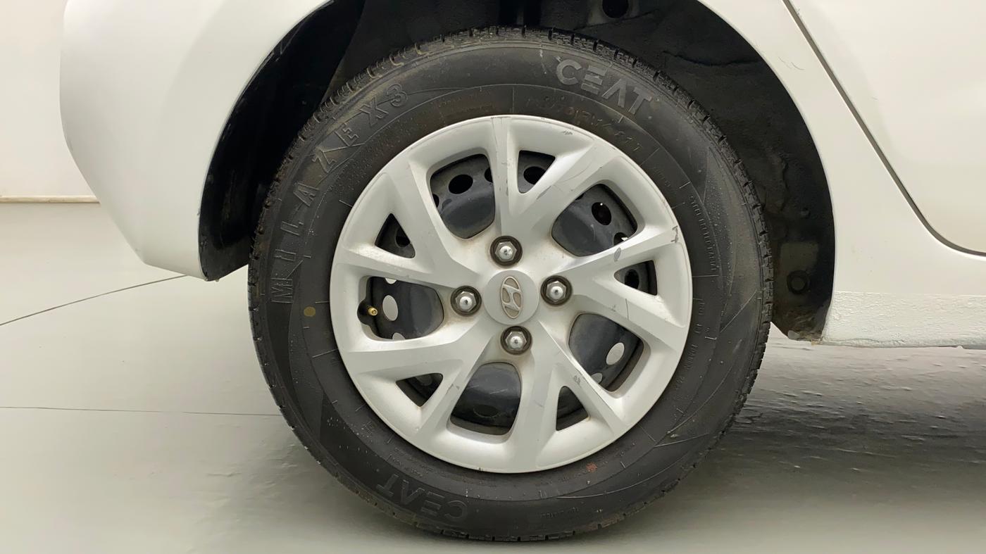 2017 Hyundai Grand i10 MAGNA 1.2 KAPPA VTVT, Petrol, Manual, 21,470 km, Right Rear Wheel