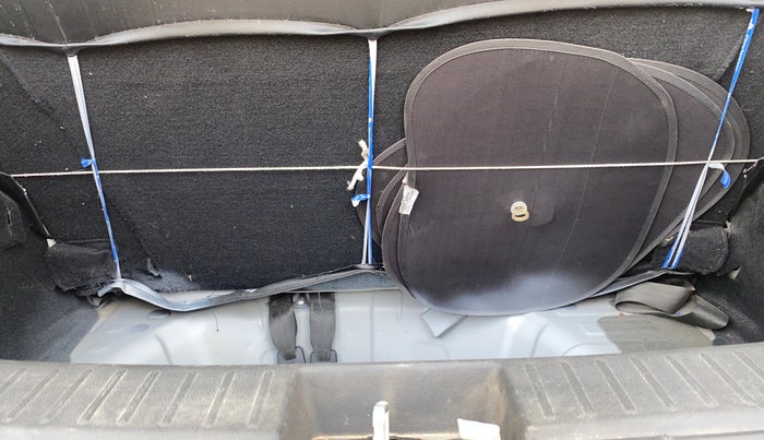 2020 Mahindra KUV 100 NXT K2+ P 6 STR, Petrol, Manual, 77,235 km, Boot Inside