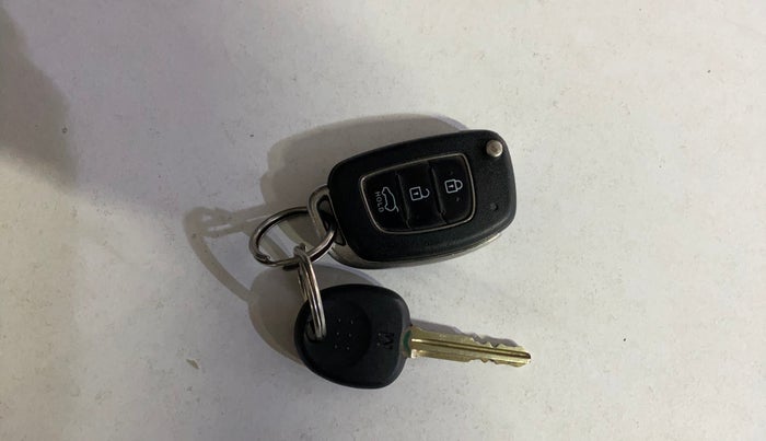 2017 Hyundai Elite i20 SPORTZ 1.2, CNG, Manual, 71,229 km, Key Close Up