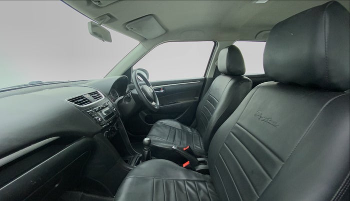 2014 Maruti Swift VXI D, Petrol, Manual, 63,283 km, Right Side Front Door Cabin