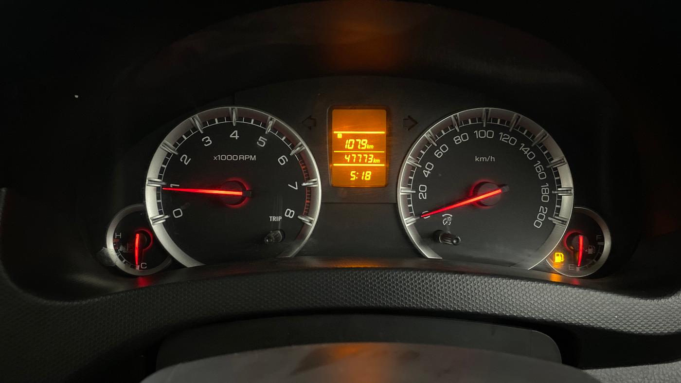 2016 Maruti Swift VXI, Petrol, Manual, 47,741 km, Odometer Image