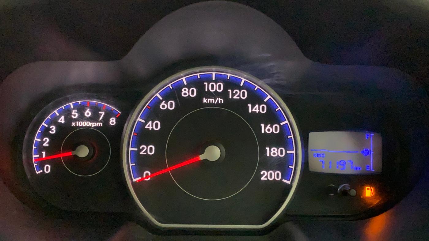 2016 Hyundai i10 MAGNA 1.1, Petrol, Manual, 71,197 km, Odometer Image