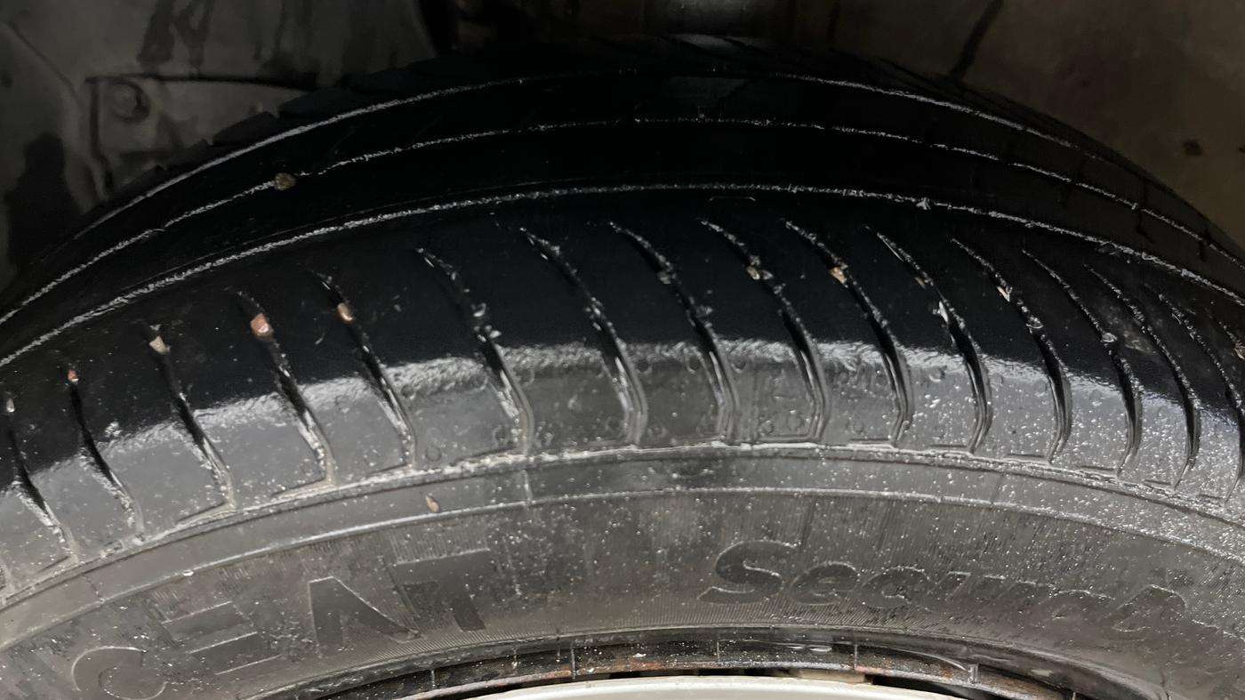 2021 Maruti New Wagon-R VXI (O) 1.0, Petrol, Manual, 50,016 km, Left Front Tyre Tread