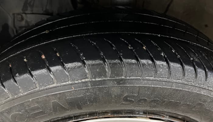 2021 Maruti New Wagon-R VXI (O) 1.0, Petrol, Manual, 50,016 km, Left Front Tyre Tread